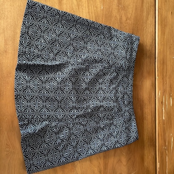 RIPSKIRT Size Medium - Picture 8 of 12